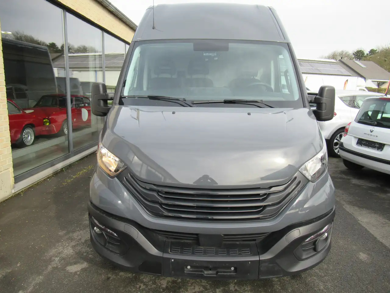 Iveco Daily L3h2 clim 23000€+tva/btw - Furgon: slika 3 Iveco Daily L3h2 clim 23000€+tva/btw - Furgon: slika 3
