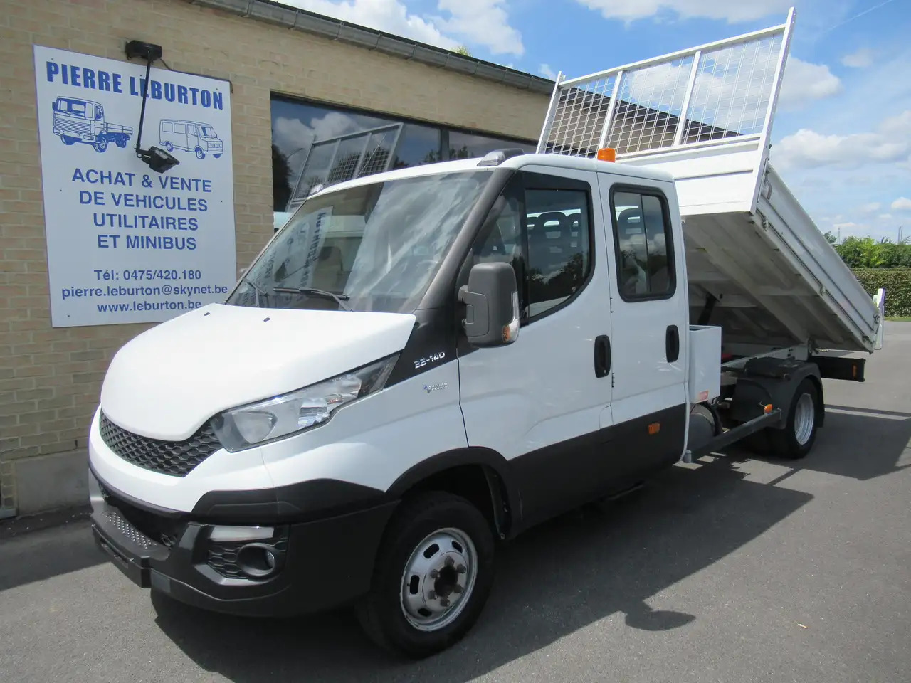 Iveco Daily benne basculante/ kipper - Dostavno vozilo istovarivač, Dostavno vozilo sa duplom kabinom: slika 1 Iveco Daily benne basculante/ kipper - Dostavno vozilo istovarivač, Dostavno vozilo sa duplom kabinom: slika 1