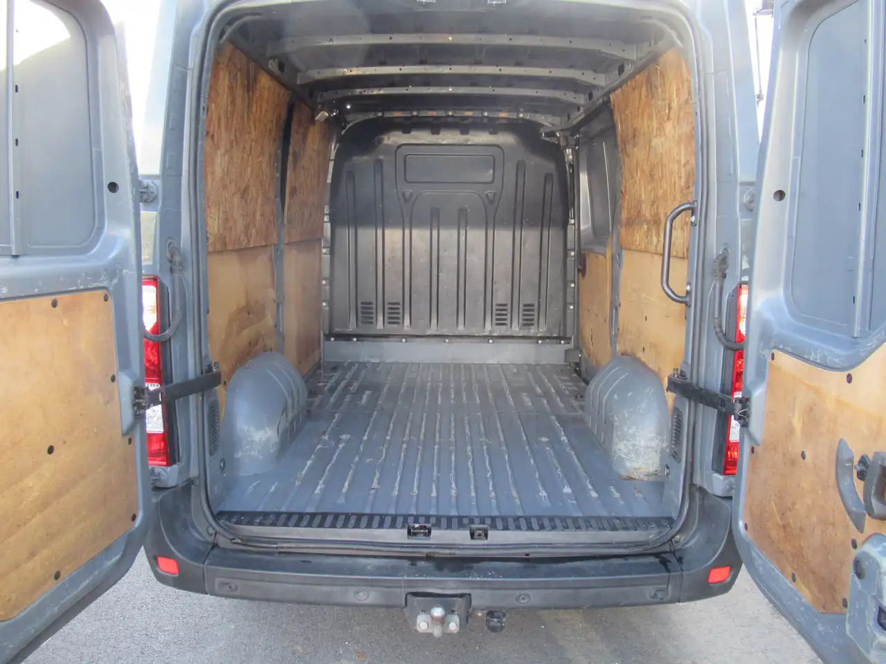Renault Master L1H1 CLIM CAMERA 14800€+TVA/BTW - Furgon: slika 5 Renault Master L1H1 CLIM CAMERA 14800€+TVA/BTW - Furgon: slika 5