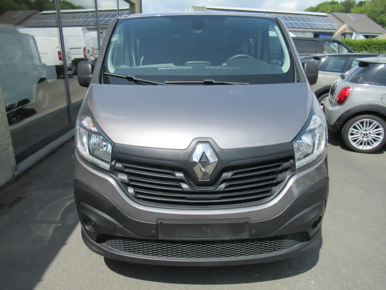Renault Trafic L2 DBLE CAB NAVI CLIM 14000€+TVA/BTW - Furgon, Dostavno vozilo sa duplom kabinom: slika 3 Renault Trafic L2 DBLE CAB NAVI CLIM 14000€+TVA/BTW - Furgon, Dostavno vozilo sa duplom kabinom: slika 3