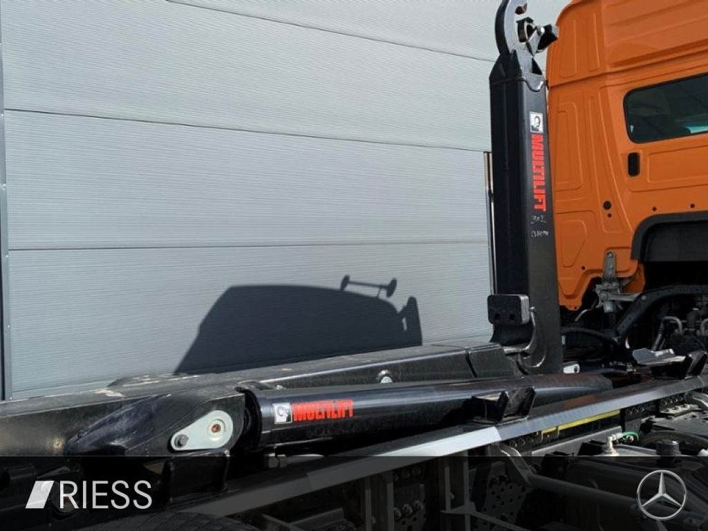 Mercedes-Benz Arocs 2551 L Abrollkipper mit HAD, gelenkter lif - Kamion: slika 5 Mercedes-Benz Arocs 2551 L Abrollkipper mit HAD, gelenkter lif - Kamion: slika 5