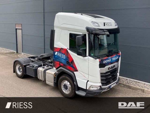 DAF XF 530 FT PXP Alcoa LED Intarder Hydraulik 4x4 - Tegljač: slika 4 DAF XF 530 FT PXP Alcoa LED Intarder Hydraulik 4x4 - Tegljač: slika 4