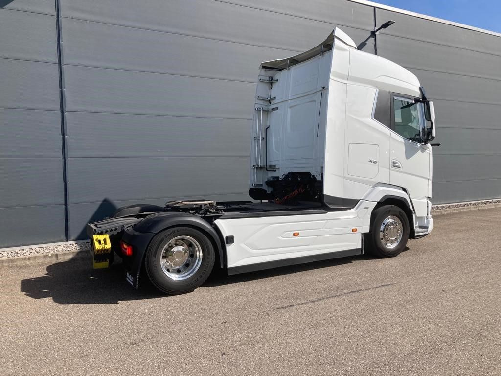 DAF XG 530 FT NGD Garantie bis 10.2025 - Tegljač: slika 4 DAF XG 530 FT NGD Garantie bis 10.2025 - Tegljač: slika 4