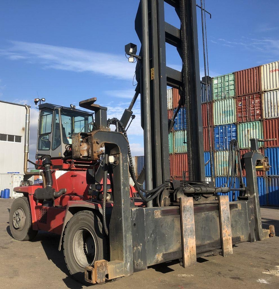 Kalmar DCF100-45E7 - Mašina za kontejenere: slika 5 Kalmar DCF100-45E7 - Mašina za kontejenere: slika 5