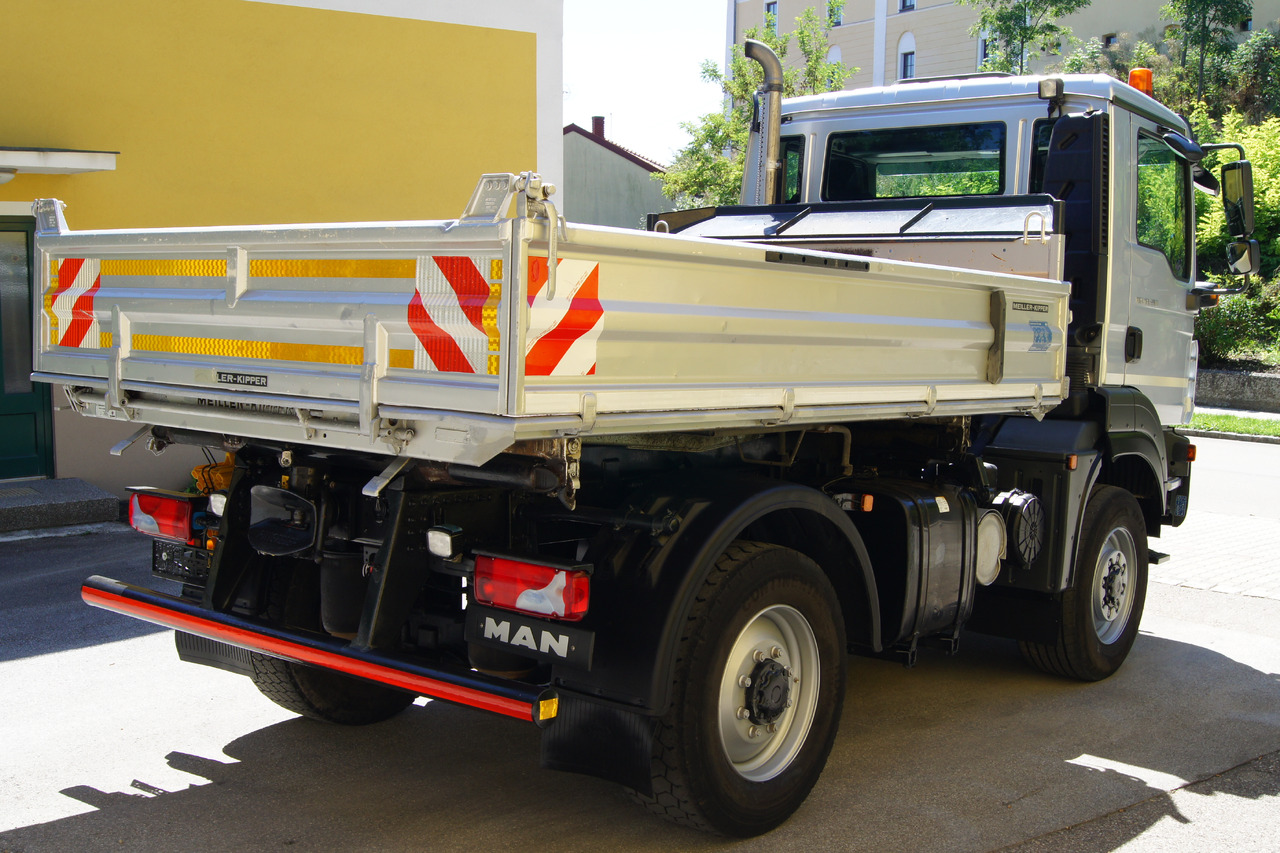 MAN TGM 13.290/4x4/TÜV/Euro 5/einzelbereift/Winterdienst - Istovarivač: slika 4 MAN TGM 13.290/4x4/TÜV/Euro 5/einzelbereift/Winterdienst - Istovarivač: slika 4