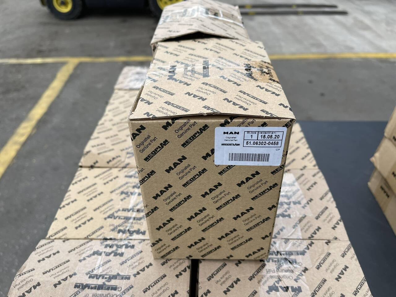 MAN COOLANT ELBOW 51.06302-0458 - Sistem za hlađenje za Kamion: slika 1 MAN COOLANT ELBOW 51.06302-0458 - Sistem za hlađenje za Kamion: slika 1