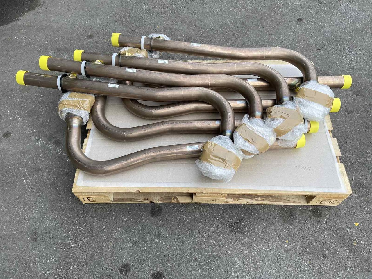 MAN COOLANT PIPE 51.06303-5484 - Sistem za hlađenje za Kamion: slika 1 MAN COOLANT PIPE 51.06303-5484 - Sistem za hlađenje za Kamion: slika 1