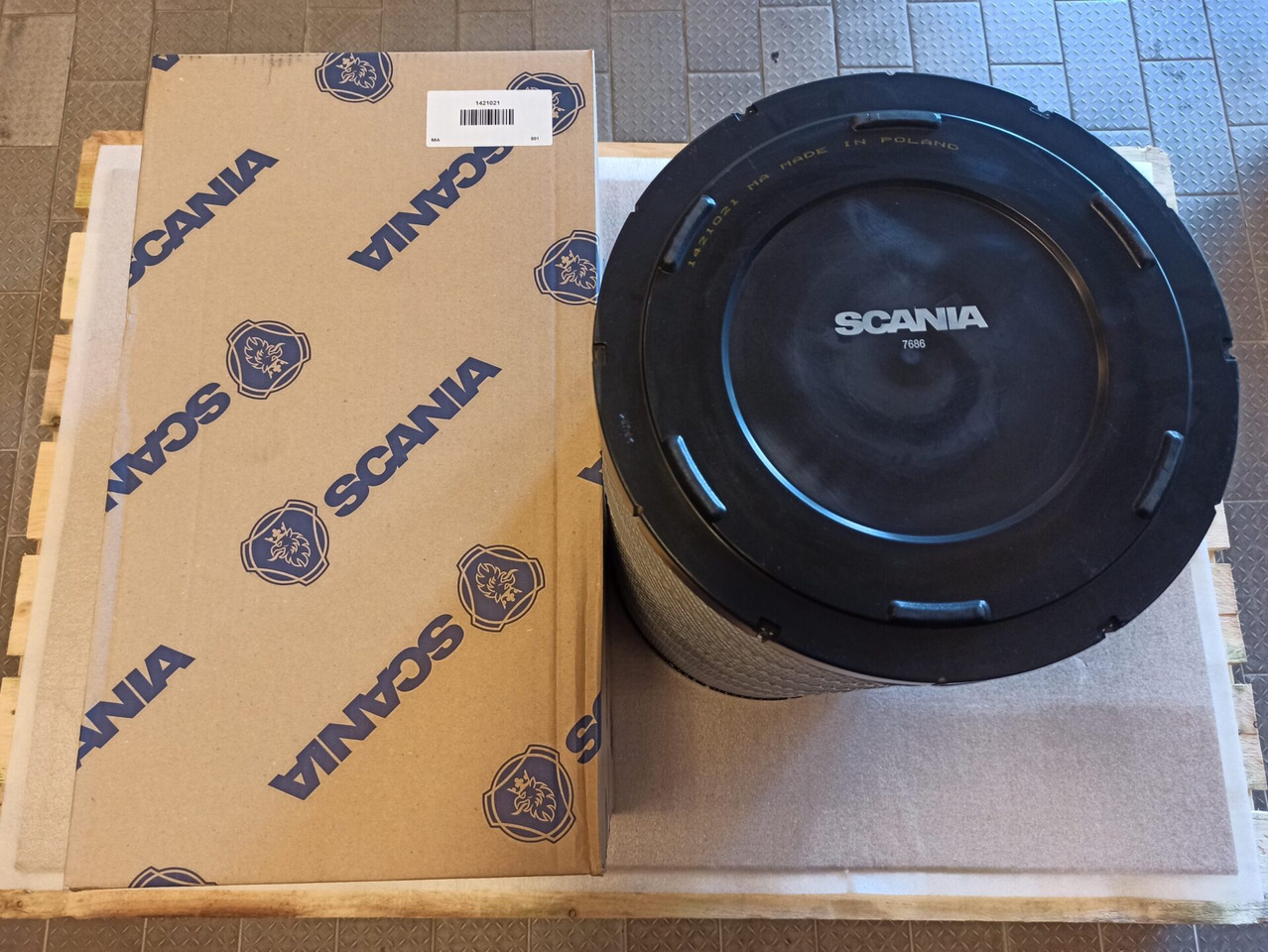 SCANIA AIR FILTER - 1421021 - Filter za vazduh za Kamion: slika 1 SCANIA AIR FILTER - 1421021 - Filter za vazduh za Kamion: slika 1