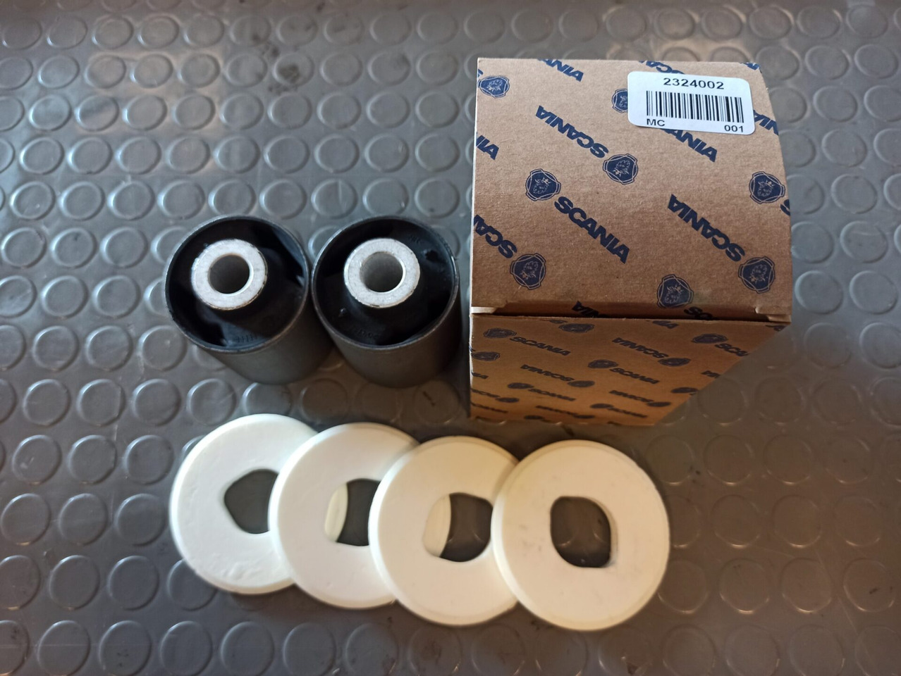 SCANIA ANTI ROLL BAR BUSH REPAIR KIT - 2324002 - Oslanjanje kabine za Kamion: slika 1 SCANIA ANTI ROLL BAR BUSH REPAIR KIT - 2324002 - Oslanjanje kabine za Kamion: slika 1