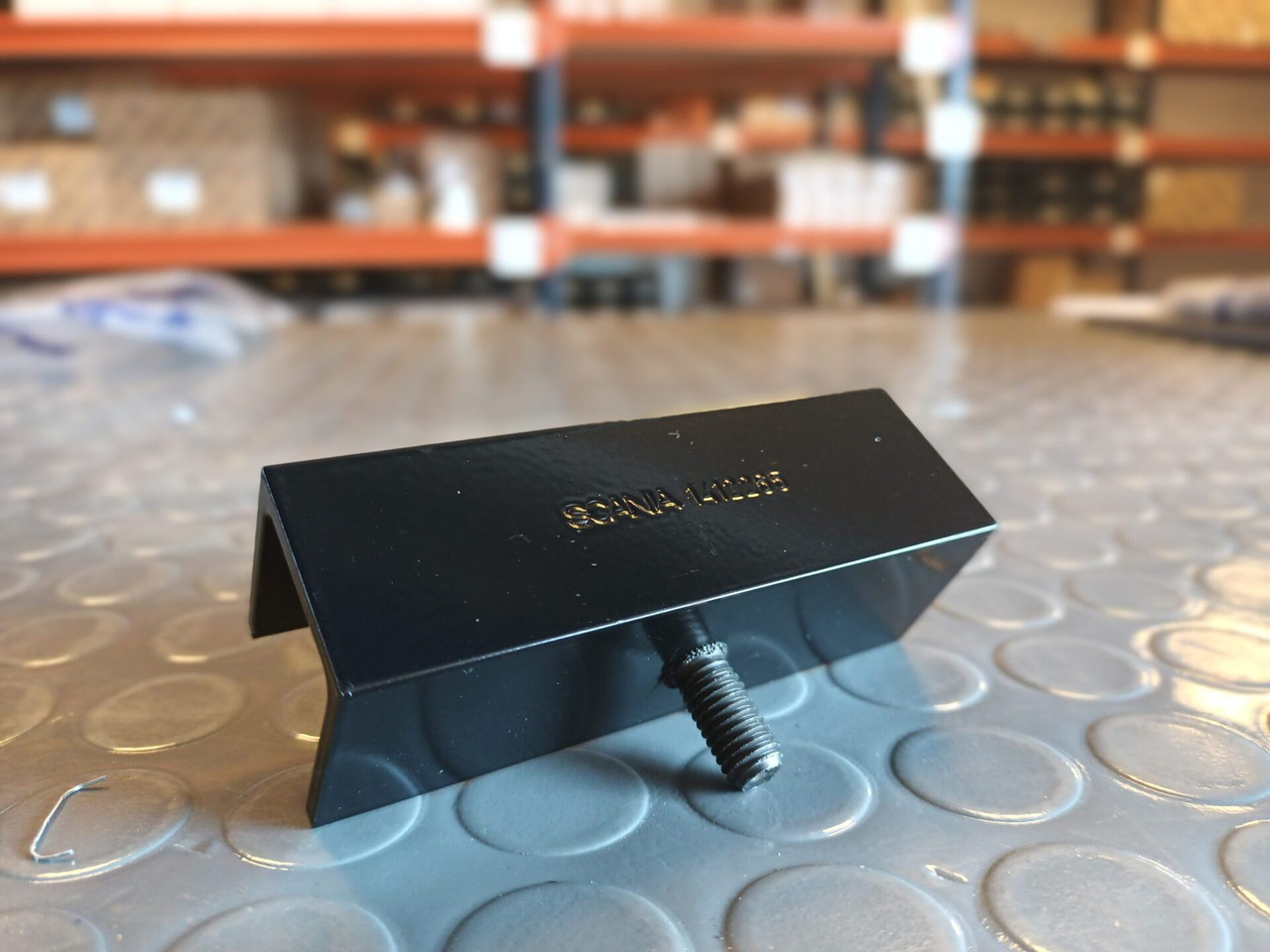 SCANIA BRACKET - 1412265 - Ram/ Šasija za Kamion: slika 1 SCANIA BRACKET - 1412265 - Ram/ Šasija za Kamion: slika 1