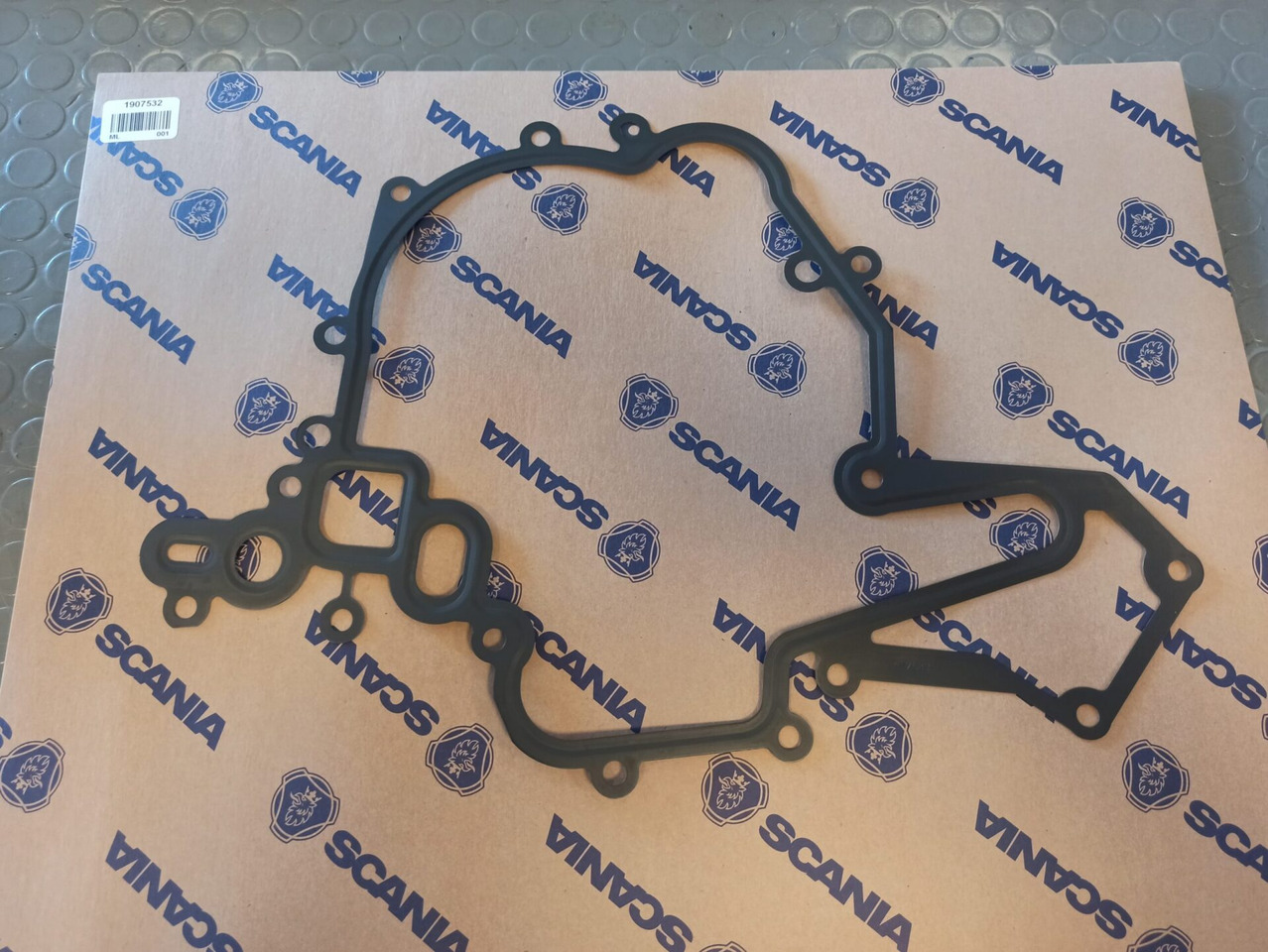 SCANIA GASKET - 1907532 - Zaptivka motora za Kamion: slika 1 SCANIA GASKET - 1907532 - Zaptivka motora za Kamion: slika 1
