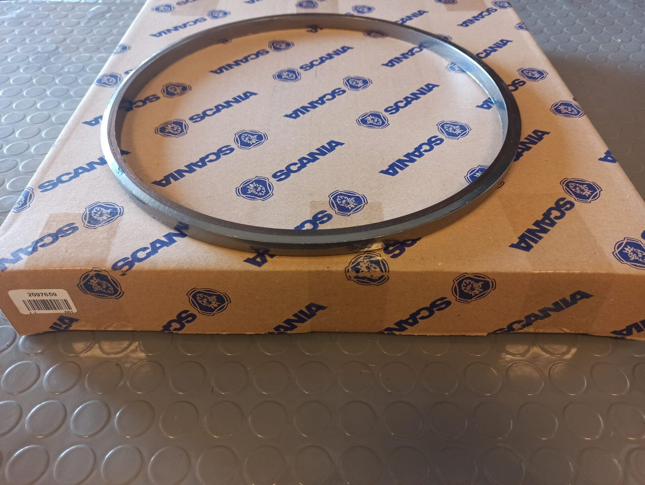 SCANIA GASKET - 2097659 - Zaptivka motora za Kamion: slika 1 SCANIA GASKET - 2097659 - Zaptivka motora za Kamion: slika 1