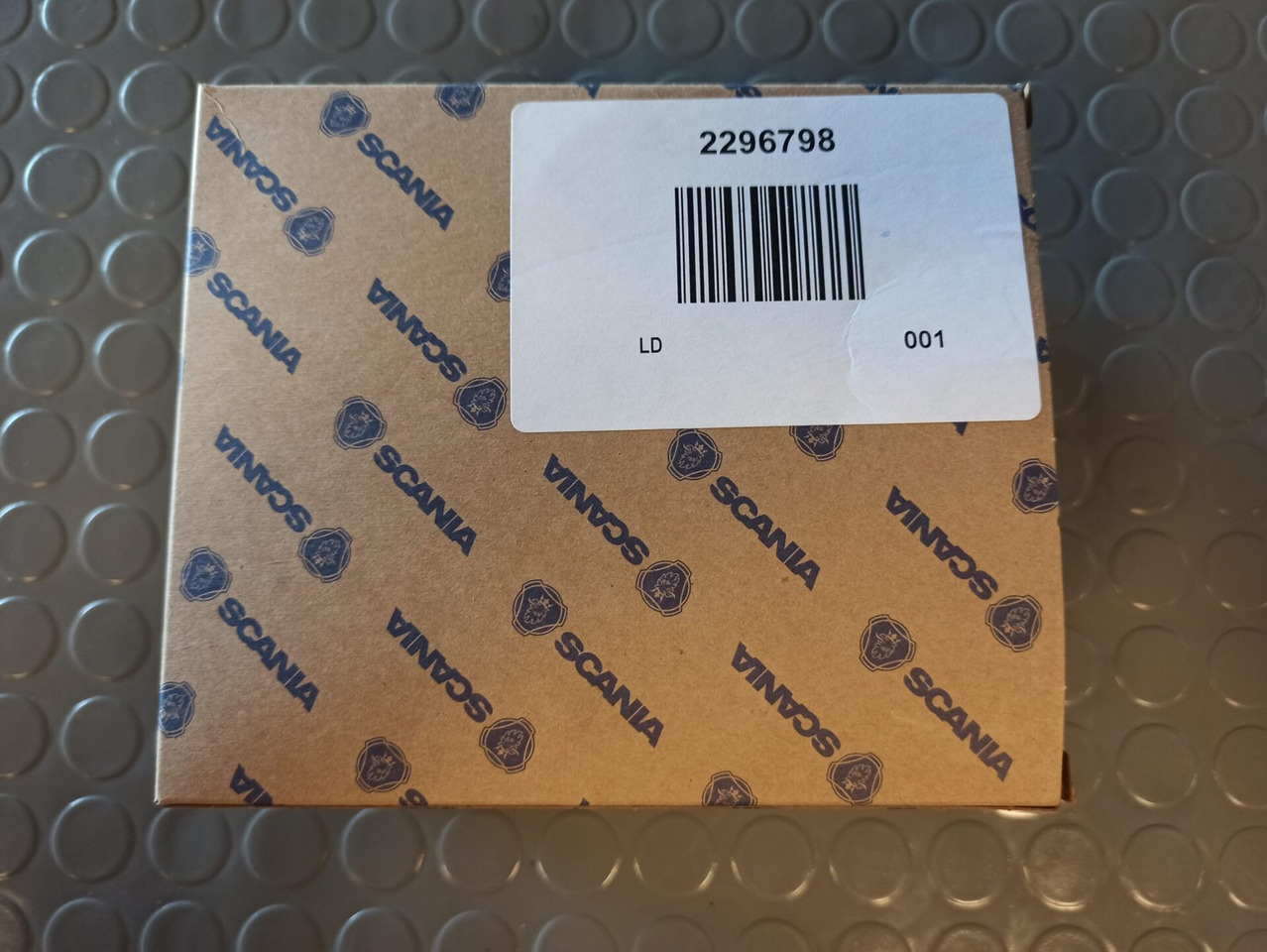 SCANIA NOX SENSOR - 2296798 - Senzor za Kamion: slika 1 SCANIA NOX SENSOR - 2296798 - Senzor za Kamion: slika 1