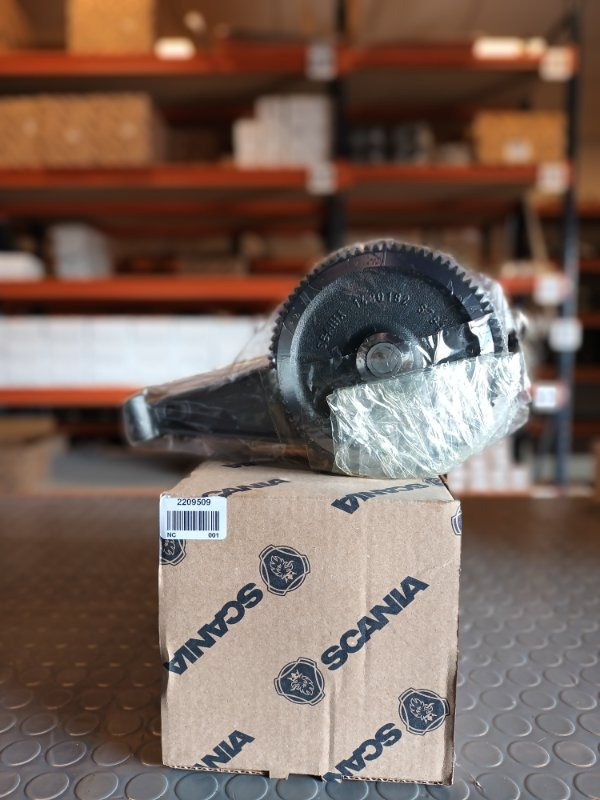 SCANIA OIL PUMP - 2209509 - Pumpa za ulje za Kamion: slika 1 SCANIA OIL PUMP - 2209509 - Pumpa za ulje za Kamion: slika 1