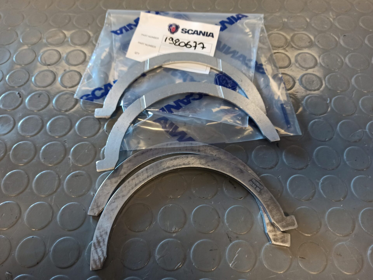 SCANIA THRUST BEARING - 1920677 - Ležaj motora za Kamion: slika 1 SCANIA THRUST BEARING - 1920677 - Ležaj motora za Kamion: slika 1