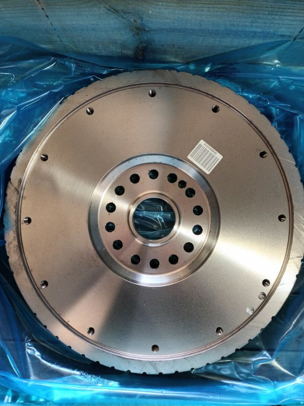 VOLVO FLYWHEEL - 20530830 - Zamajac za Kamion: slika 1 VOLVO FLYWHEEL - 20530830 - Zamajac za Kamion: slika 1