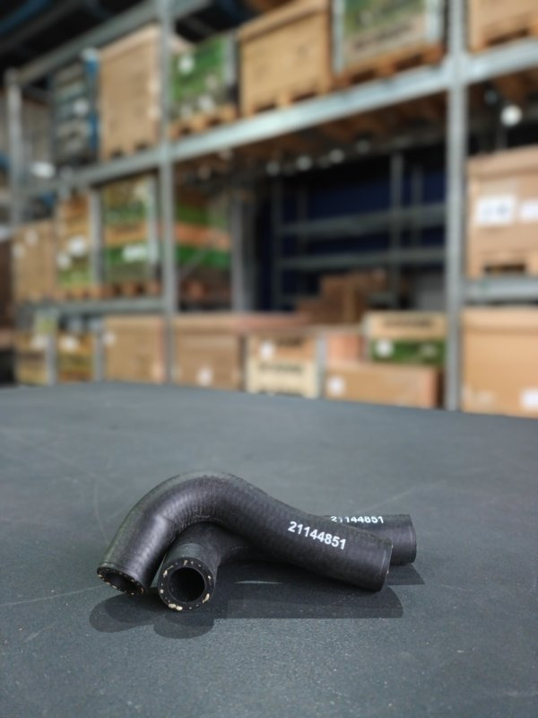 VOLVO HOSE - 21144851 - Kočiono crevo/ Kočioni vod za Kamion: slika 1 VOLVO HOSE - 21144851 - Kočiono crevo/ Kočioni vod za Kamion: slika 1