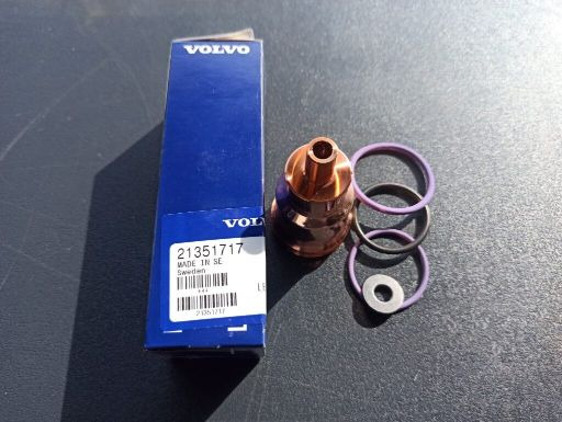 VOLVO INJECTOR SLEEVE KIT 21351717 - Ubrizgač za Kamion: slika 1 VOLVO INJECTOR SLEEVE KIT 21351717 - Ubrizgač za Kamion: slika 1