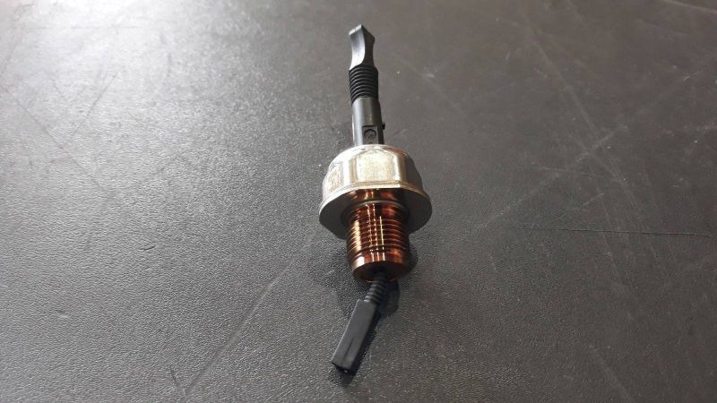 VOLVO PRESSURE SENSOR - 23488937 - Senzor za Kamion: slika 1 VOLVO PRESSURE SENSOR - 23488937 - Senzor za Kamion: slika 1