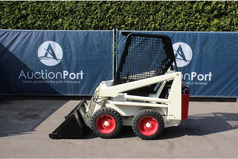 Bobcat 315 - Utovarivač točkaš: slika 2 Bobcat 315 - Utovarivač točkaš: slika 2