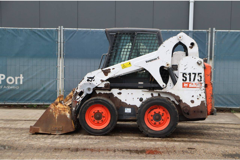 Bobcat S175 - Utovarivač točkaš: slika 2 Bobcat S175 - Utovarivač točkaš: slika 2