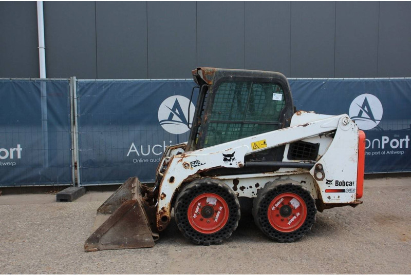 Bobcat S450 - Utovarivač točkaš: slika 1 Bobcat S450 - Utovarivač točkaš: slika 1