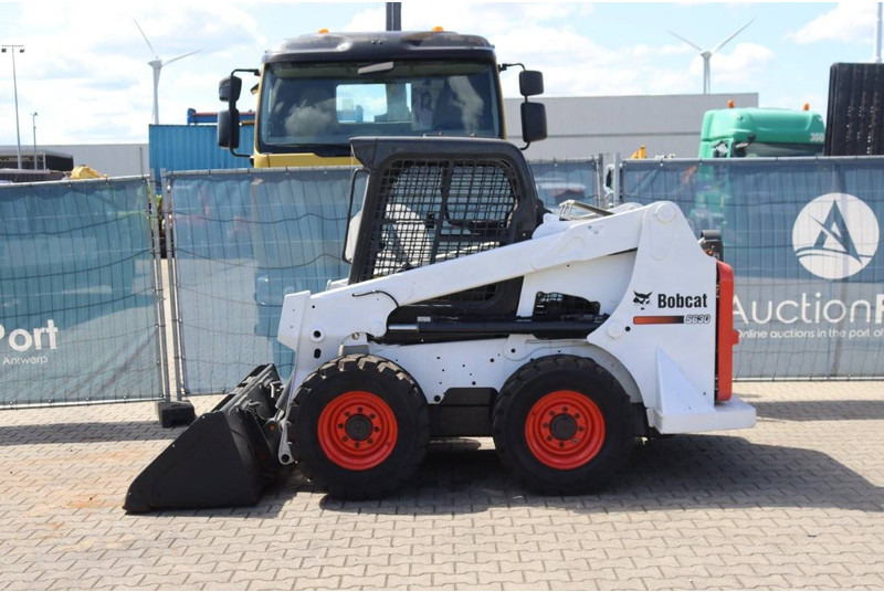 Bobcat S630 - Utovarivač točkaš: slika 2 Bobcat S630 - Utovarivač točkaš: slika 2