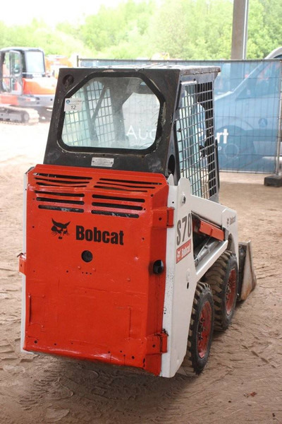 Bobcat S70 - Utovarivač točkaš: slika 5 Bobcat S70 - Utovarivač točkaš: slika 5
