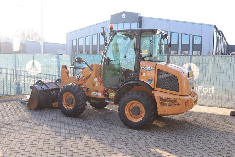 Case CASE 21F Wheel Loader - Utovarivač točkaš: slika 3 Case CASE 21F Wheel Loader - Utovarivač točkaš: slika 3