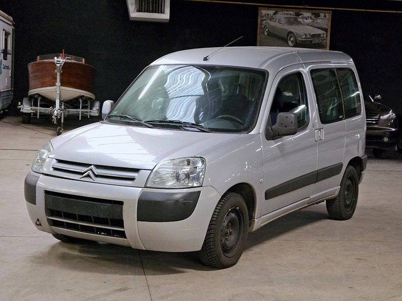 Citroën Berlingo (I - phase 3) Multispace _ 1.4i - Limuzina: slika 1 Citroën Berlingo (I - phase 3) Multispace _ 1.4i - Limuzina: slika 1