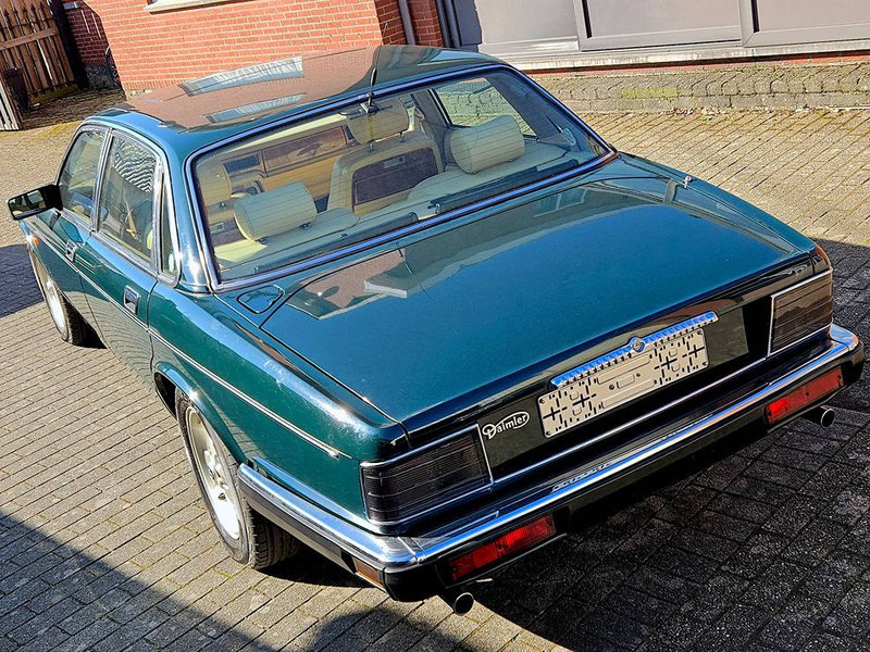 Daimler 4.0 - Limuzina: slika 4 Daimler 4.0 - Limuzina: slika 4