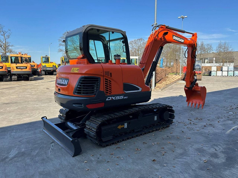 Doosan DX55-9C - Bager guseničar: slika 4 Doosan DX55-9C - Bager guseničar: slika 4
