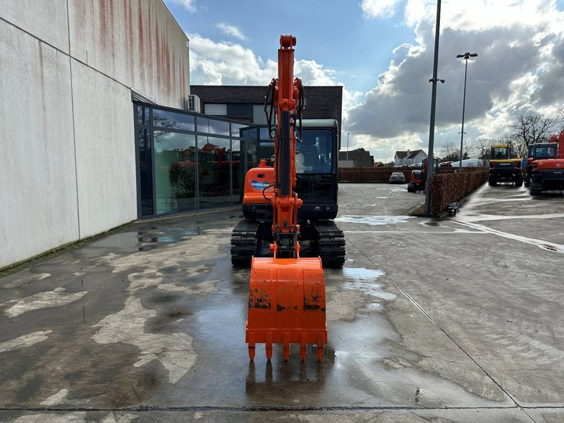 Doosan DX55-9C - Bager guseničar: slika 2 Doosan DX55-9C - Bager guseničar: slika 2