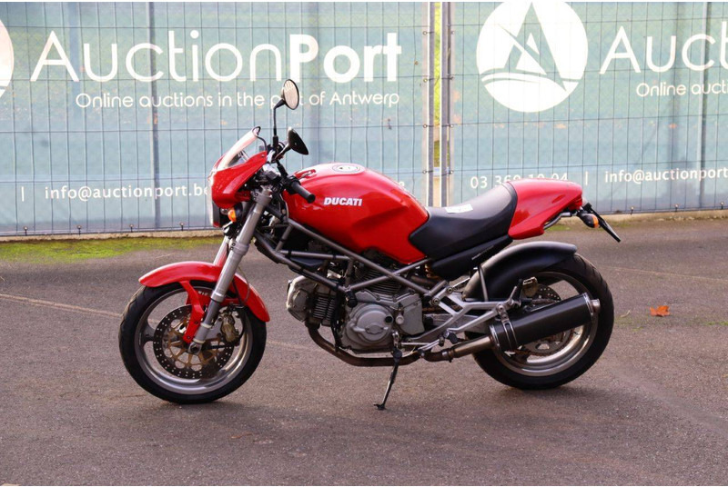 Ducati Monster 600 - Motocikl: slika 1 Ducati Monster 600 - Motocikl: slika 1