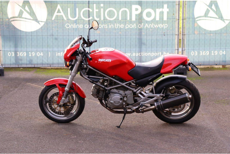 Ducati Monster 600 - Motocikl: slika 2 Ducati Monster 600 - Motocikl: slika 2