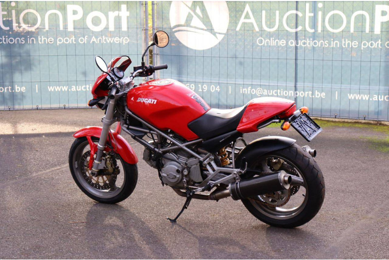 Ducati Monster 600 - Motocikl: slika 3 Ducati Monster 600 - Motocikl: slika 3
