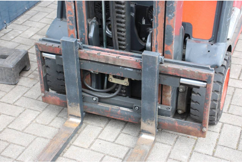 Električni viljuškar Fenwick-Linde E16H-02: slika 11 Električni viljuškar Fenwick-Linde E16H-02: slika 11