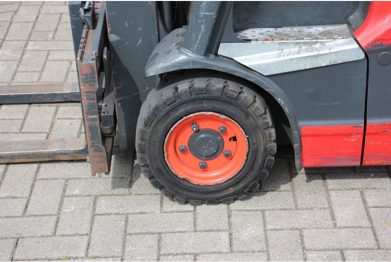 Električni viljuškar Fenwick-Linde E16H-02: slika 15 Električni viljuškar Fenwick-Linde E16H-02: slika 15