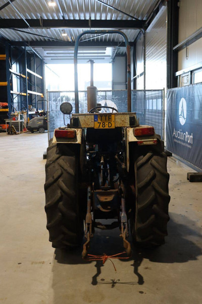 Ford 4110 - Traktor: slika 5 Ford 4110 - Traktor: slika 5