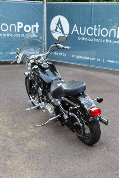Harley-Davidson Dyna Low Rider - Motocikl: slika 4 Harley-Davidson Dyna Low Rider - Motocikl: slika 4