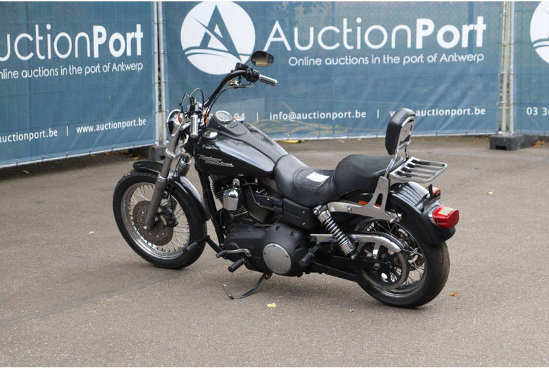 Harley-Davidson Dyna Street Bob - Motocikl: slika 3 Harley-Davidson Dyna Street Bob - Motocikl: slika 3