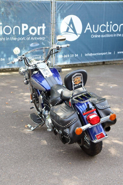 Harley-Davidson Heritage Softail Classic - Motocikl: slika 4 Harley-Davidson Heritage Softail Classic - Motocikl: slika 4
