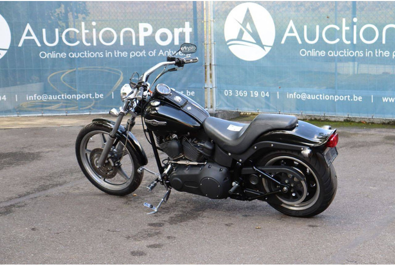 Harley-Davidson Softail Night Train - Motocikl: slika 3 Harley-Davidson Softail Night Train - Motocikl: slika 3