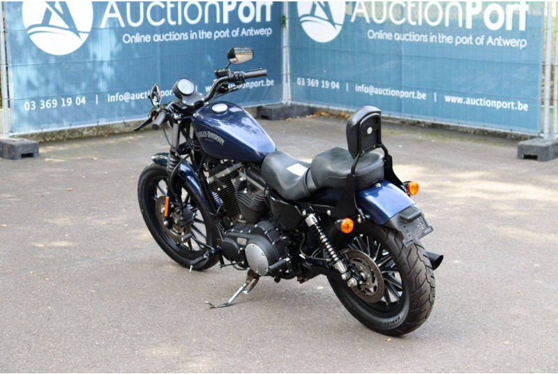Harley-Davidson Sportster XL883 Iron - Motocikl: slika 4 Harley-Davidson Sportster XL883 Iron - Motocikl: slika 4