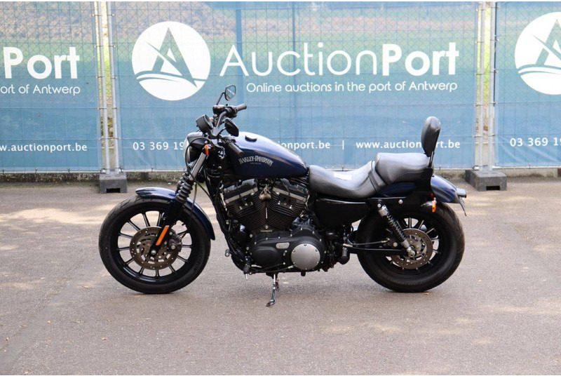 Harley-Davidson Sportster XL883 Iron - Motocikl: slika 2 Harley-Davidson Sportster XL883 Iron - Motocikl: slika 2