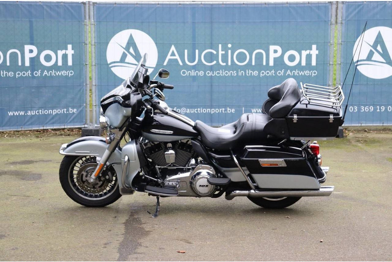 Harley-Davidson Ultra Classic - Motocikl: slika 2 Harley-Davidson Ultra Classic - Motocikl: slika 2