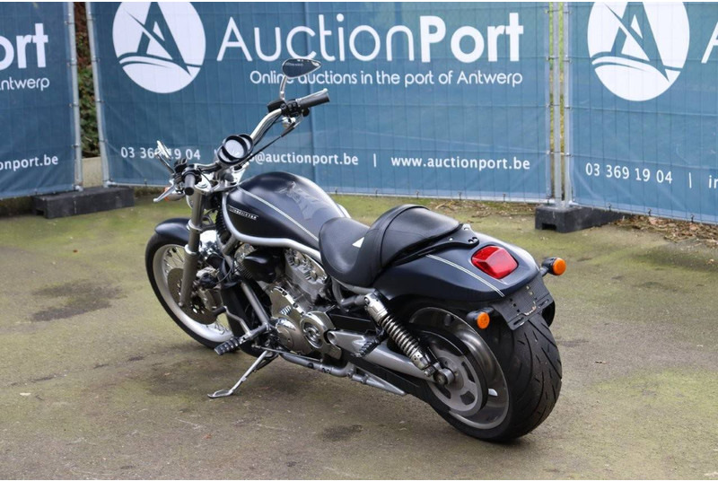 Harley-Davidson V-Rod VRSC - Motocikl: slika 4 Harley-Davidson V-Rod VRSC - Motocikl: slika 4