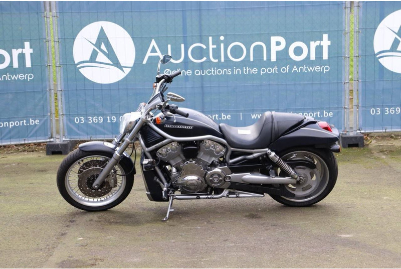Harley-Davidson V-Rod VRSC - Motocikl: slika 2 Harley-Davidson V-Rod VRSC - Motocikl: slika 2