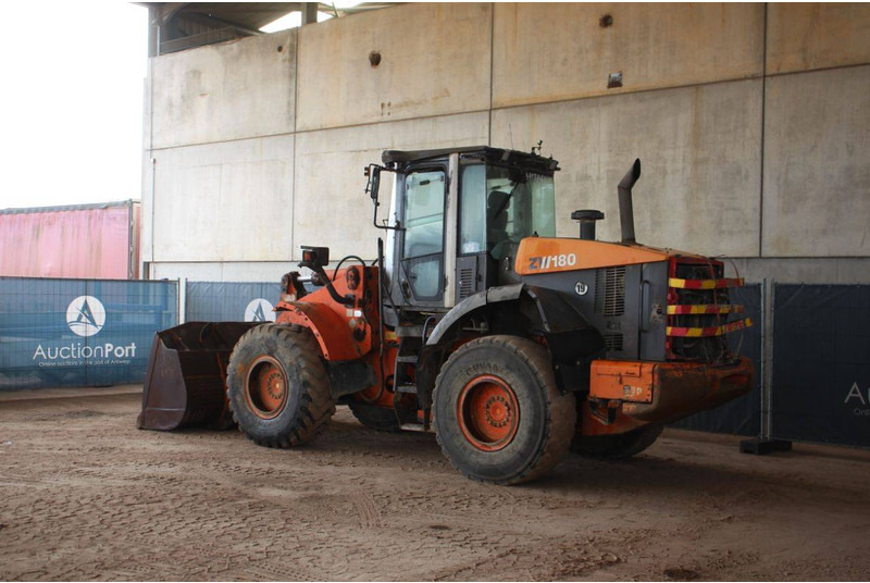 Hitachi ZW180 - Utovarivač točkaš: slika 3 Hitachi ZW180 - Utovarivač točkaš: slika 3