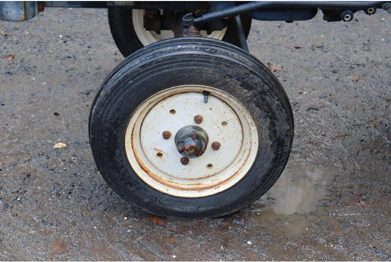 Traktor Iseki TU1900: slika 16 Traktor Iseki TU1900: slika 16